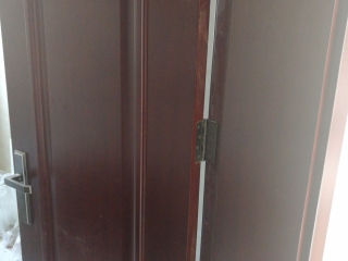 成品门及墙纸铺贴