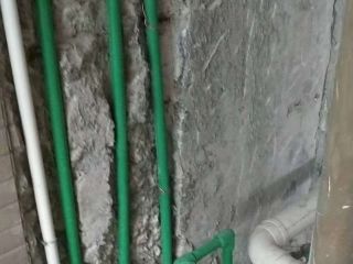 水、电管开槽施工