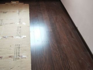 实木复合地板铺设