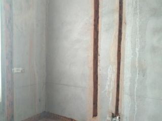 水、电管开槽施作