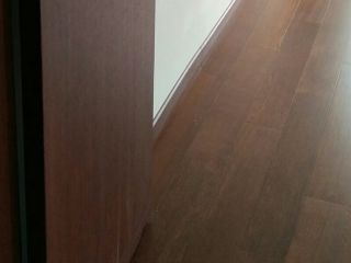 套装门、踢脚线安装