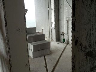水、电管开槽施作