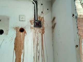 水、电管开槽施作