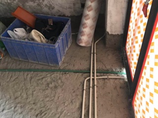 强、弱电路穿线施作