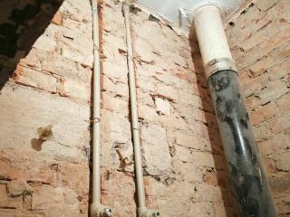 强、弱电路穿线施作