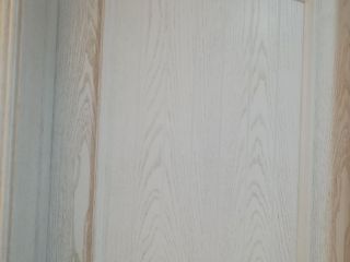 套装门、踢脚线安装