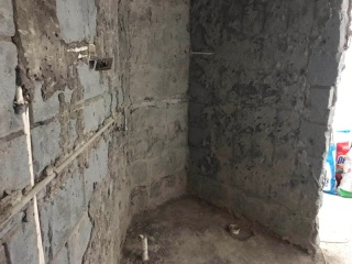 水、电管开槽施作
