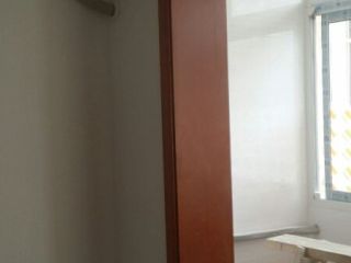 成品门及墙纸铺贴