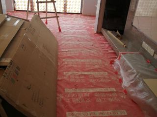 地砖铺贴及地面找平施作
