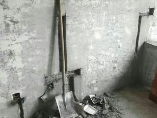 水、电管开槽施工