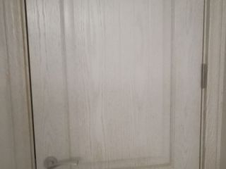 成品门及墙纸铺贴