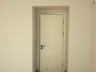 成品门及墙纸铺贴