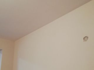 墙、顶面乳胶漆及墙纸铺贴