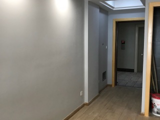 成品门及墙纸铺贴