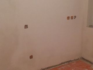 墙、顶面腻子批嵌