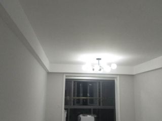 墙、顶面乳胶漆及墙纸铺贴