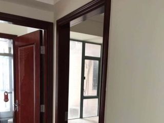 成品门及墙纸铺贴