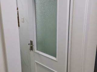 成品门及墙纸铺贴