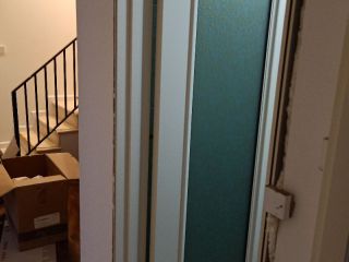 成品门及墙纸铺贴