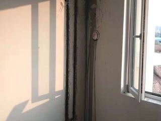 水、电管开槽施作