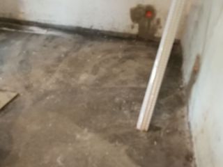 地砖铺贴及地面找平施作