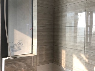 厨房、卫生间墙砖施作