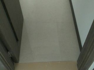 实木复合地板铺设