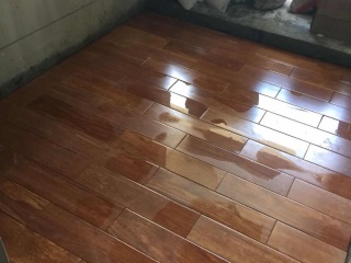 木地板铺设
