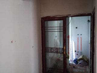 成品门及墙纸铺贴