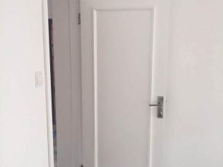 成品门及墙纸铺贴