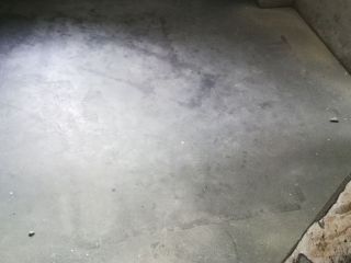 地砖铺贴及地面找平施作