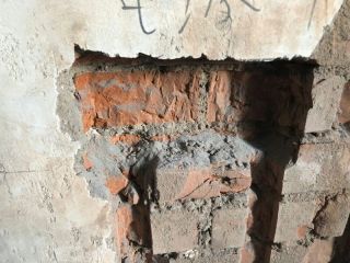 水、电管开槽施作