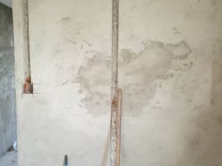 水、电管开槽施作