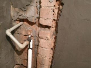水、电管开槽施工