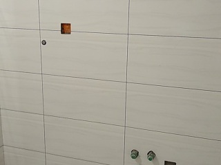 厨房、卫生间墙砖施作