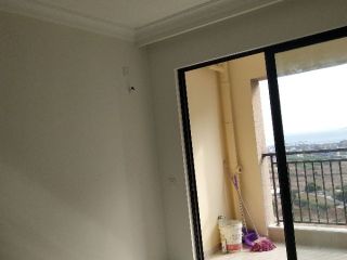 墙、顶面乳胶漆及墙纸铺贴