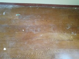 实木复合地板铺设