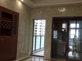 成品门及墙纸铺贴