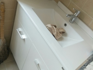 橱柜台面及台盆柜安装