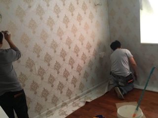 成品门及墙纸铺贴