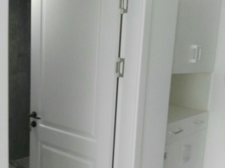 成品门及墙纸铺贴