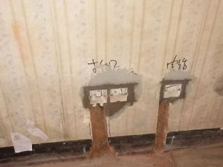 水、电管开槽施作