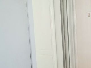 成品门及墙纸铺贴