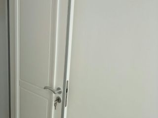 成品门及墙纸铺贴