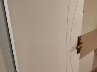 成品门及墙纸铺贴