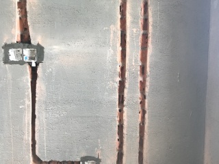 水、电管开槽施工