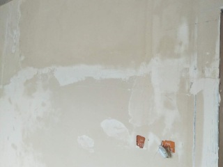 墙、顶面腻子批嵌