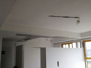 墙、顶面腻子批嵌