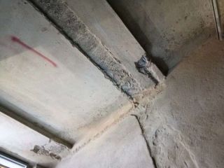 水、电管开槽施作
