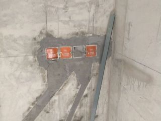 水、电管开槽施工